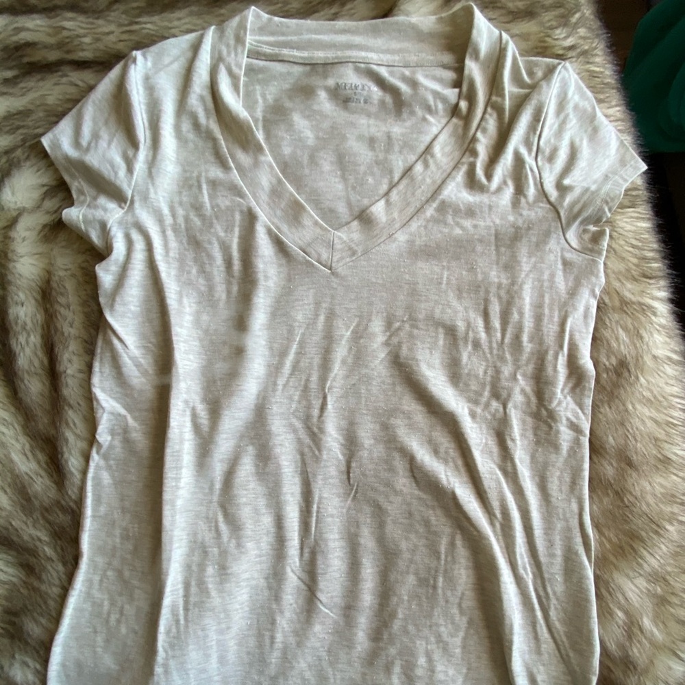 NWOT Cream Merona V Neck Tee